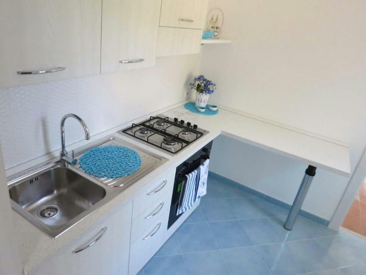 Acquamarina Accommodation マッサ・ルブレンセ エクステリア 写真